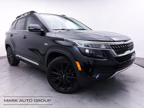 2022 Kia Seltos Nightfall