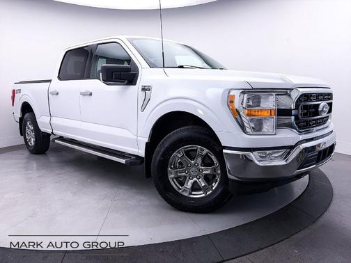 Oxford White 2023 Ford F-150 XLT