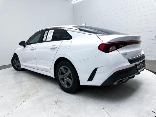 2022 Kia K5 LX