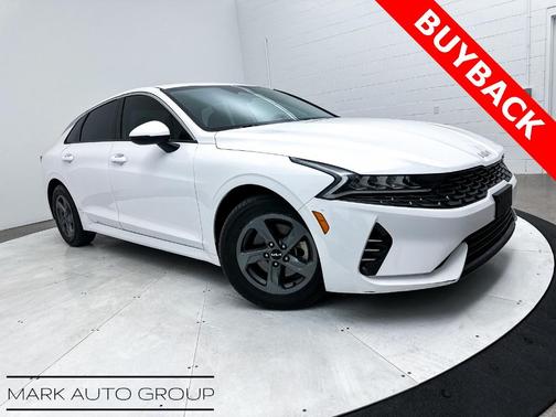 2022 Kia K5 LX
