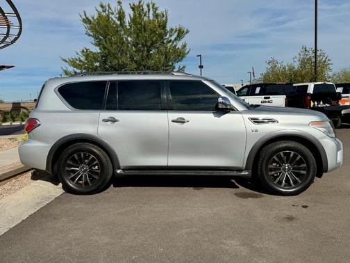2017 Nissan Armada Platinum