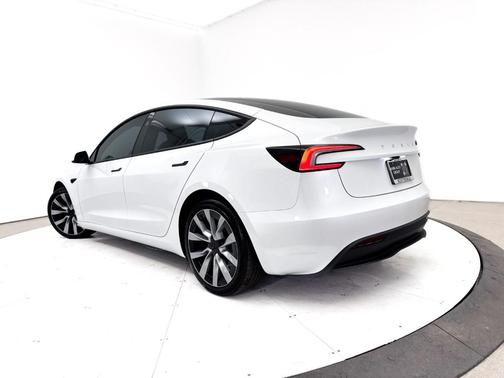 White 2024 Tesla Model 3 Base