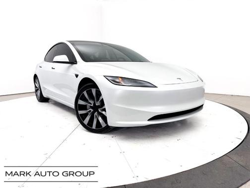 White 2024 Tesla Model 3 Base