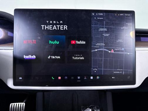 2022 Tesla Model S Base
