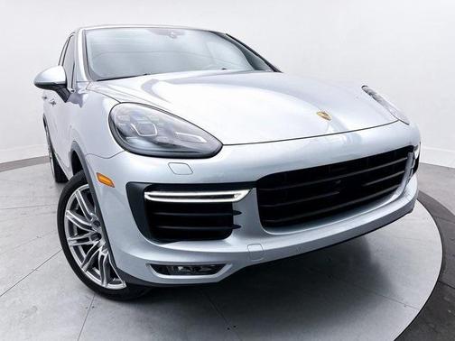 2015 Porsche Cayenne Turbo
