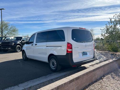 2023 Mercedes-Benz Metris Base