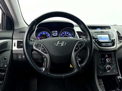 Titanium Gray Metallic 2014 Hyundai ELANTRA Limited