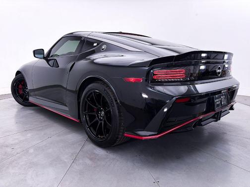 Black Diamond P 2024 Nissan Z NISMO