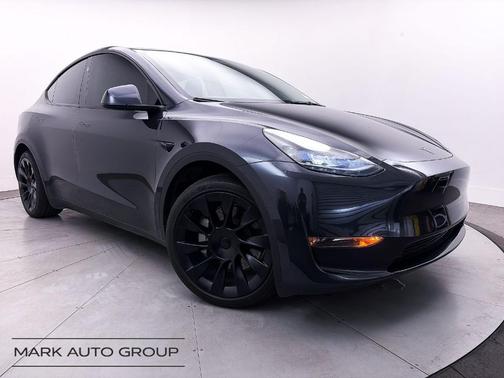 2024 Tesla Model Y Long Range