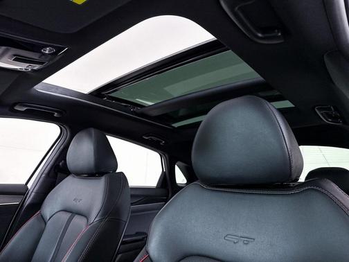 2024 Kia K5 GT