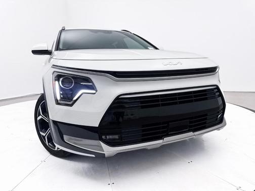 2024 Kia Niro EX Touring