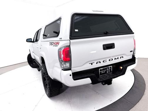 Super White 2020 Toyota Tacoma TRD Sport