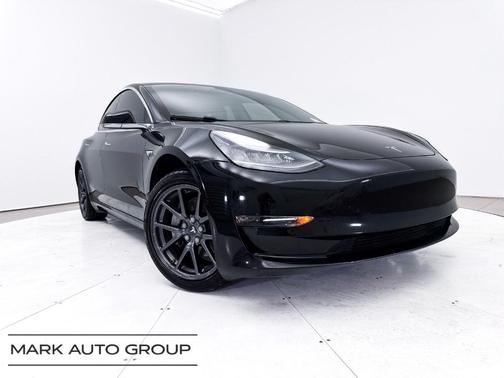 Black 2019 Tesla Model 3 Mid Range