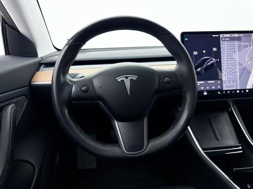 Black 2019 Tesla Model 3 Mid Range