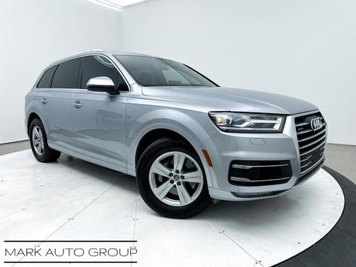 2019 Audi Q7 45 Premium