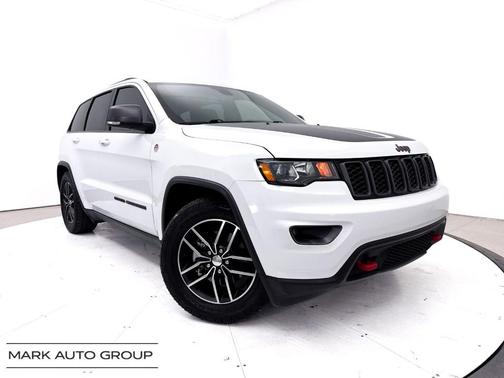 Bright White Clearcoat 2018 Jeep Grand Cherokee Trailhawk