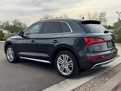 2018 Audi Q5 2.0T Prestige