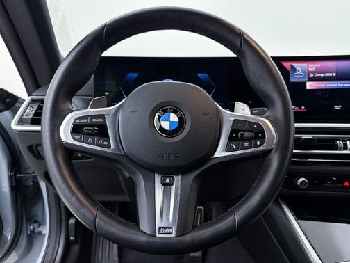 2024 BMW 230 i