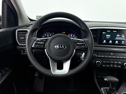Pacific Blue 2021 Kia Sportage LX