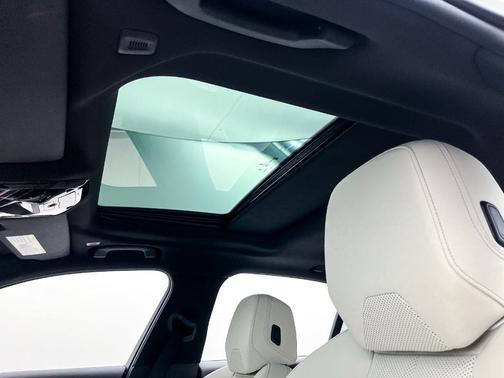 2024 BMW i5 eDrive40