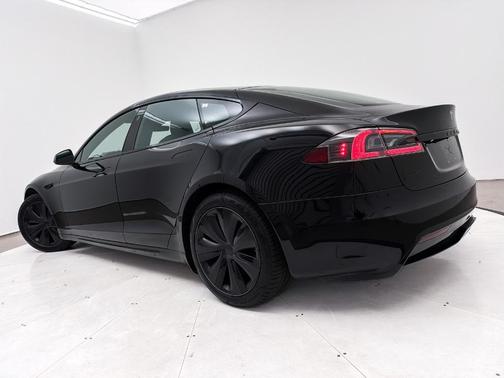 2021 Tesla Model S Long Range