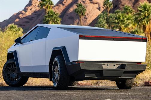 2024 Tesla Cybertruck Base