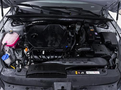 Wolf Gray 2025 Kia K5 GT-Line