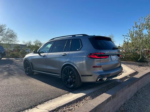 2023 BMW X7 xDrive40i