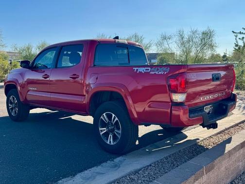 2017 Toyota Tacoma TRD Sport