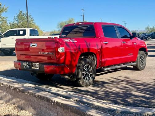 2017 Toyota Tundra SR5