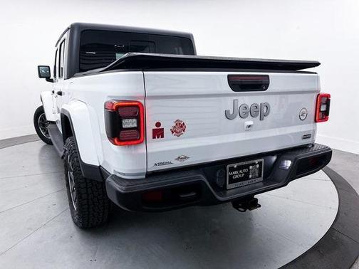 2020 Jeep Gladiator Overland