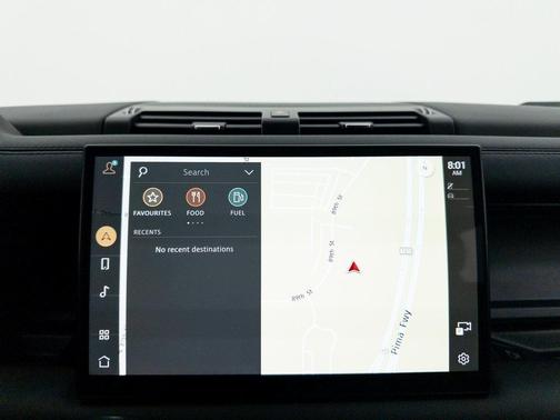 2024 Land Rover Defender P400 X-Dynamic SE