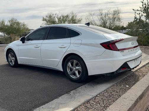 2021 Hyundai SONATA SE