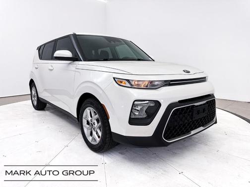 Snow White Pearl 2021 Kia Soul S