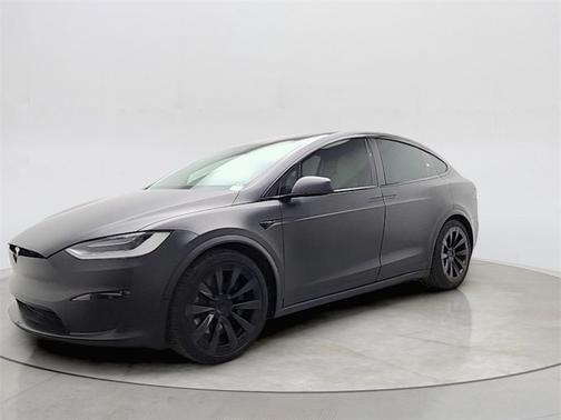 2022 Tesla Model X Plaid