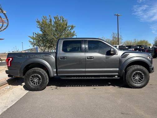 2019 Ford F-150 Raptor