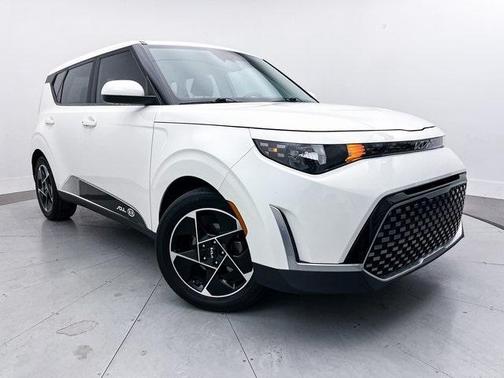 2023 Kia Soul EX