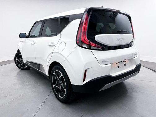 2023 Kia Soul EX