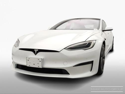 2022 Tesla Model S Base