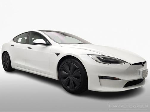 2022 Tesla Model S Base