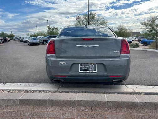 2019 Chrysler 300 Touring