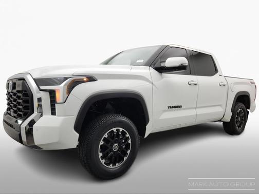 2022 Toyota Tundra SR5