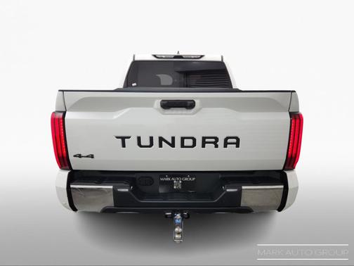 2022 Toyota Tundra SR5
