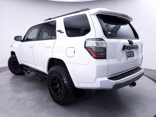 Ice 2023 Toyota 4Runner TRD Off Road Premium