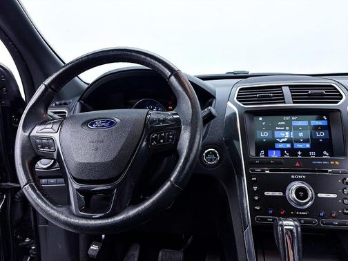 Shadow Black 2017 Ford Explorer sport