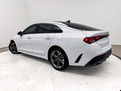 2023 Kia K5 EX