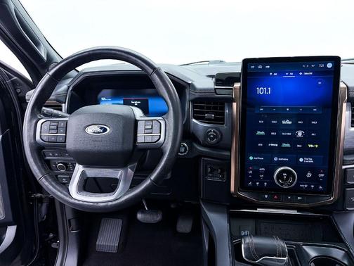 Agate Black Metallic 2023 Ford F-150 Lightning LARIAT