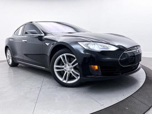 2015 Tesla Model S 85