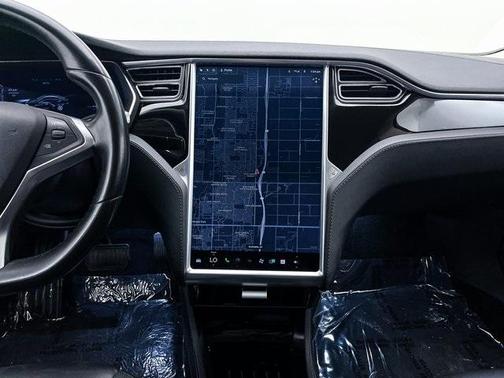 2015 Tesla Model S 85