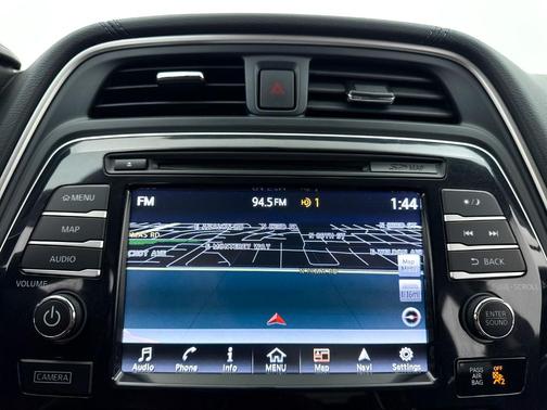 White 2018 Nissan Maxima 3.5 S